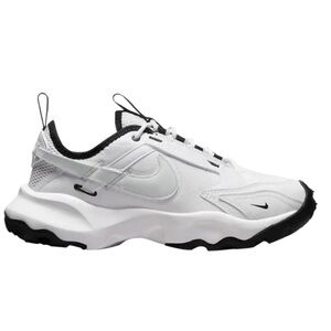 Nike TC 7900 White and Black Sneakers